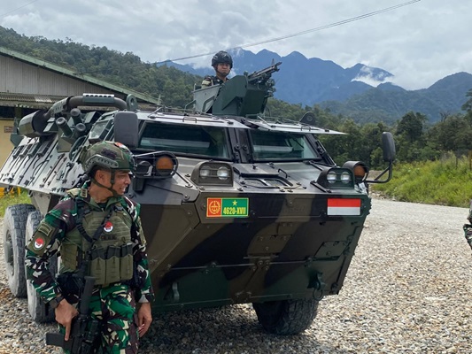 TNI Memperkuat Pengamanan di PT Freeport Pasca Serangan KKB, Panser Anoa Disiagakan